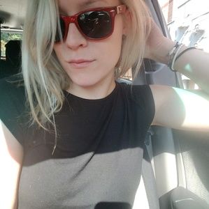 Meet your Posher, Brianna